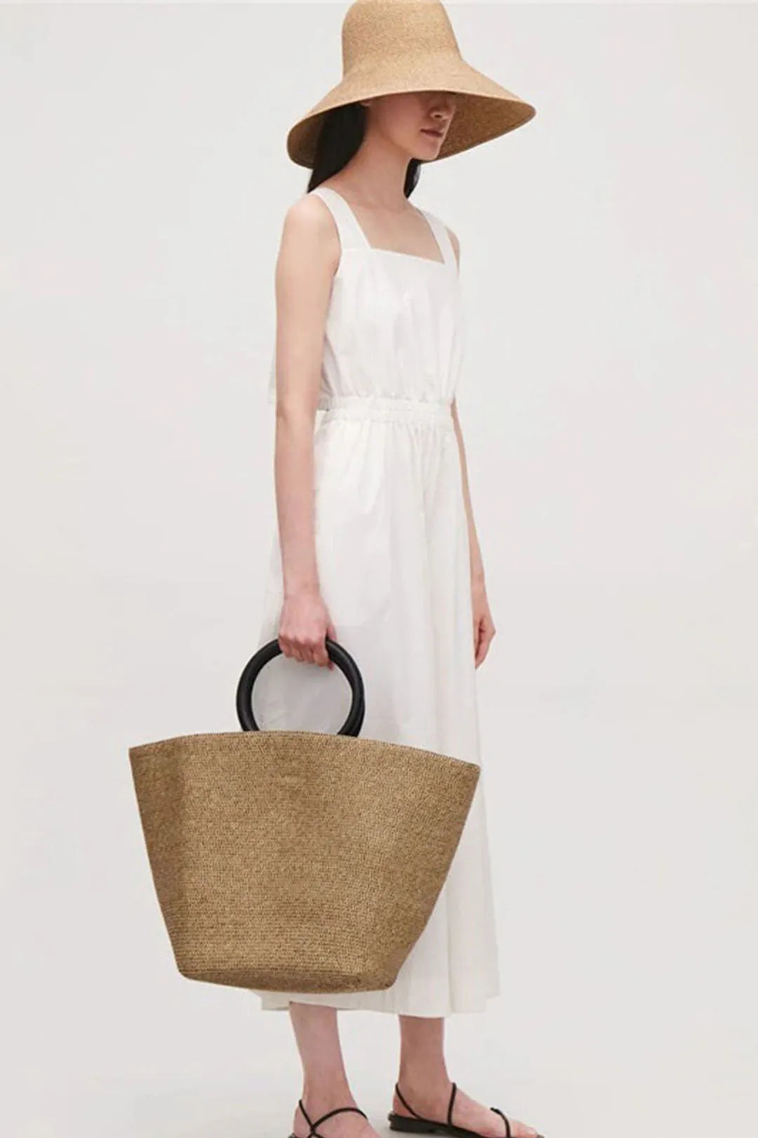 Boho Bag, Woven Grass Straw Absket Bag, Black Handle