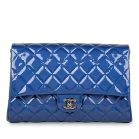 Classic Clutch with Chain