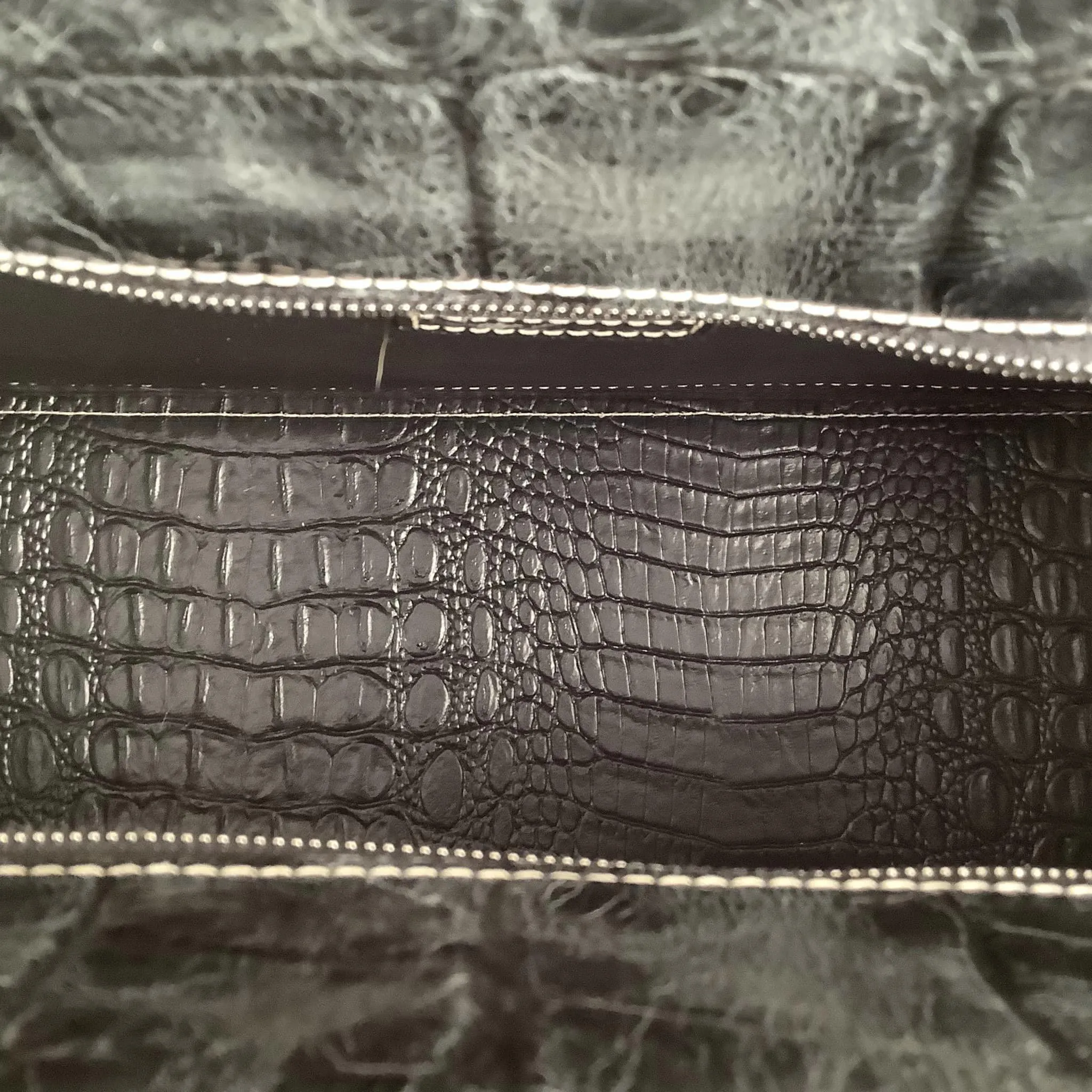 Get Outta Dodge Hybrid Tote #62079