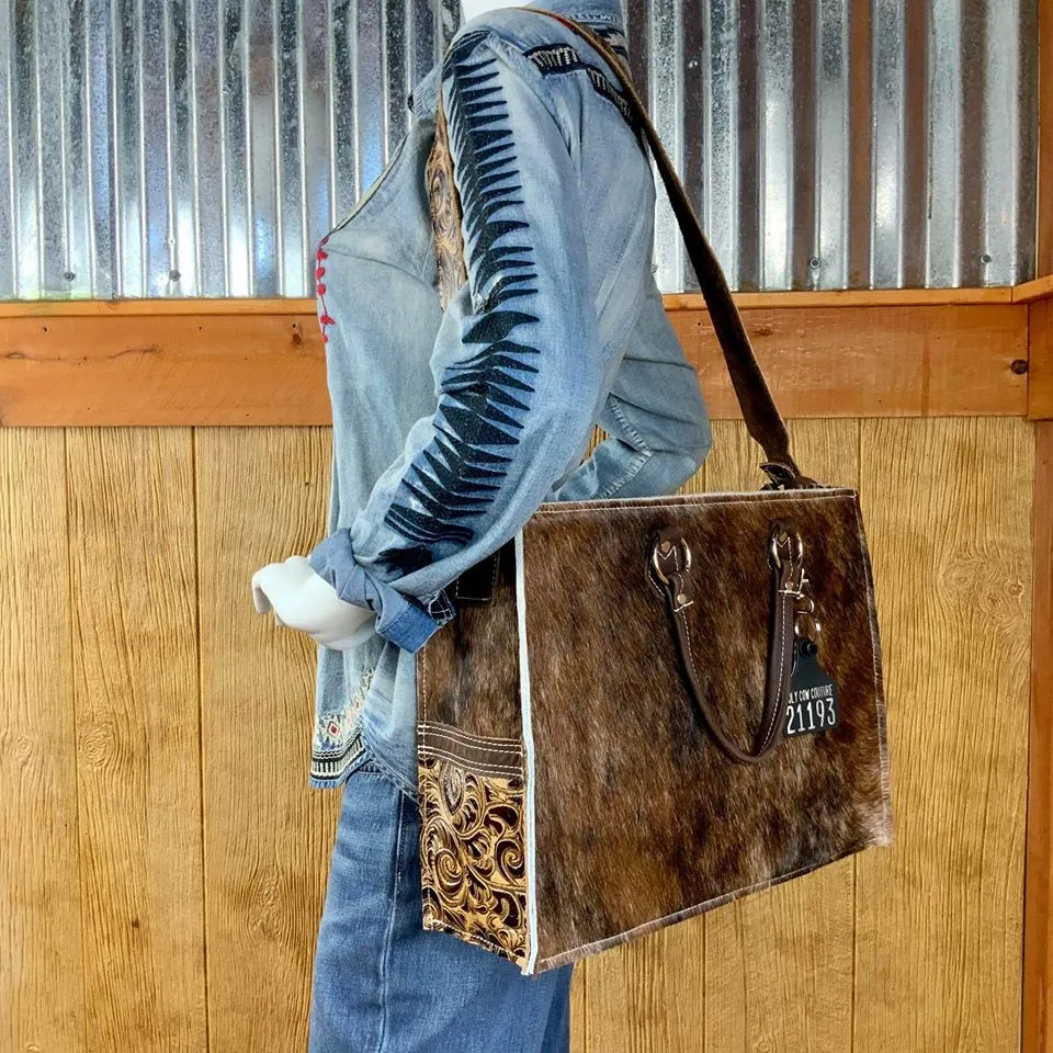 Get Outta Town Hybrid Tote - #21193