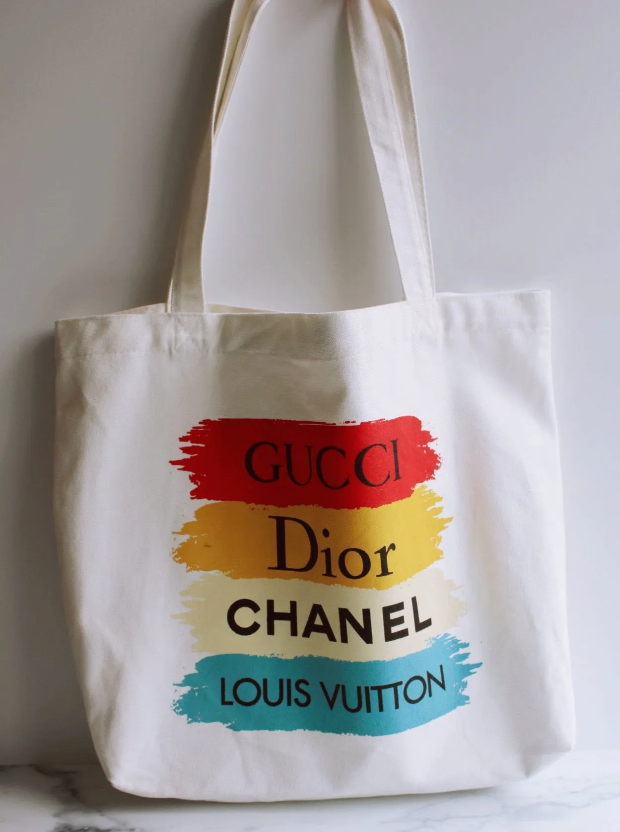 LAYLA TOTE BAG IN WHITE