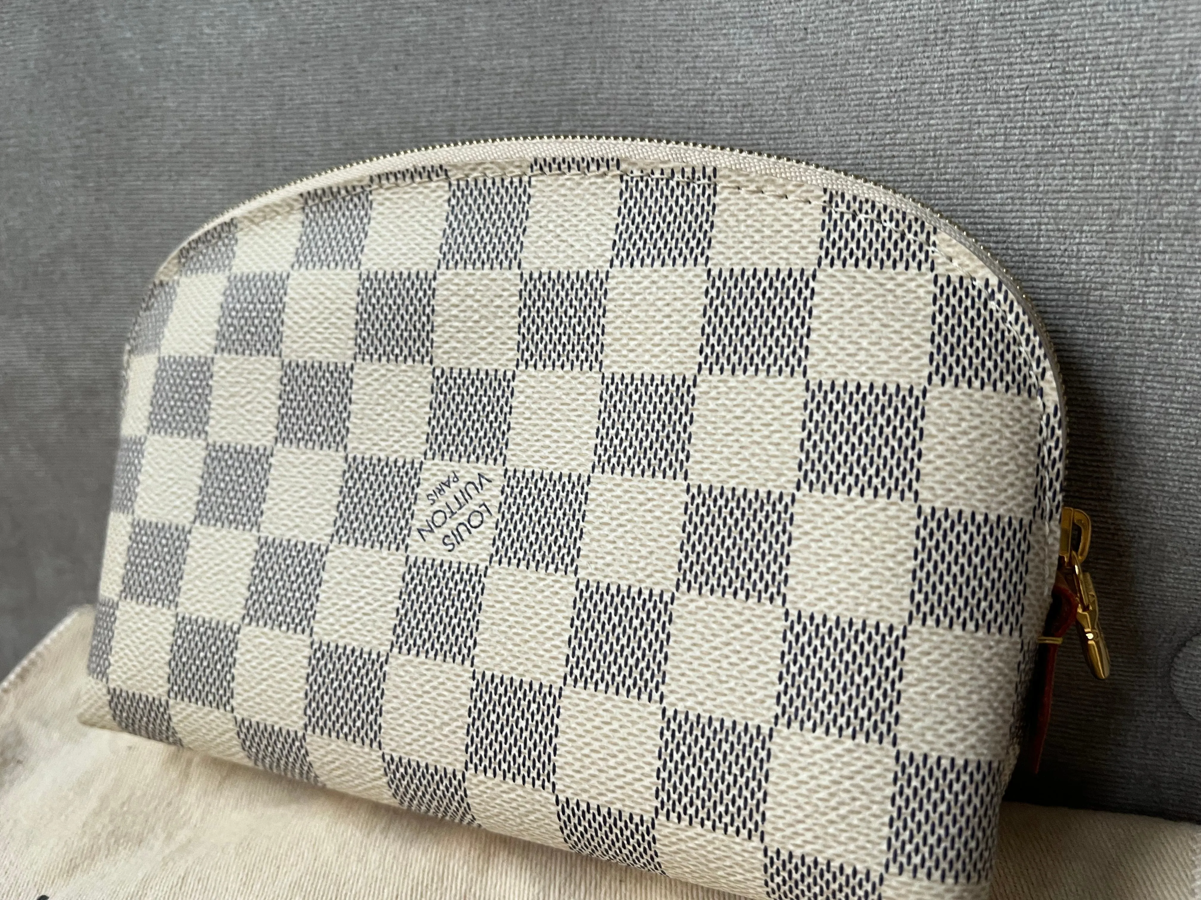 Louis Vuitton Cosmetic Pouch Damier Azur (RRP £405)