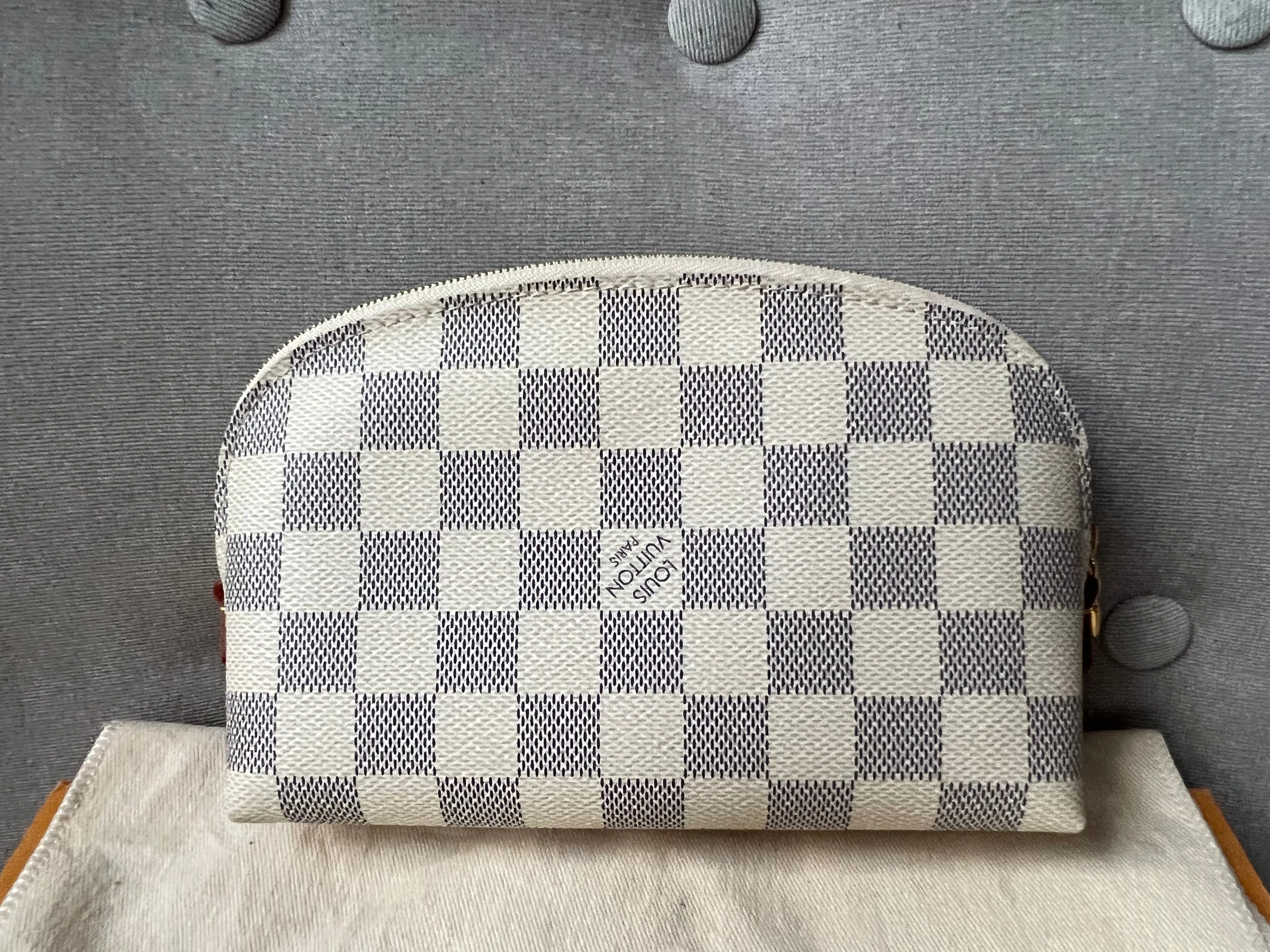 Louis Vuitton Cosmetic Pouch Damier Azur (RRP £405)
