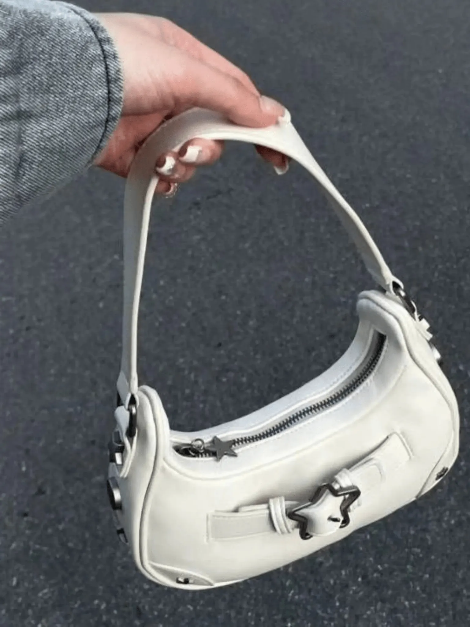 Luna | Star-Embellished Shoulder Bag with Modern Flair