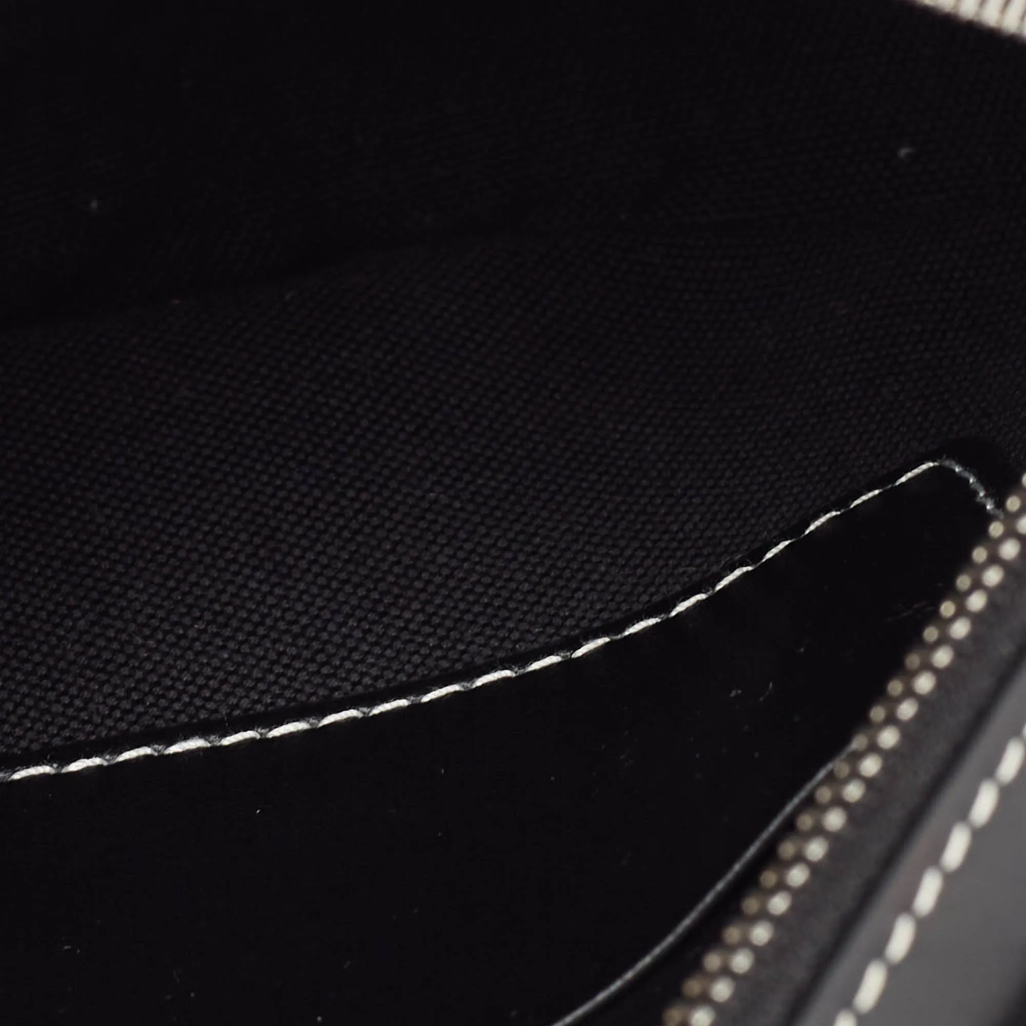 Trendy Inspired Burberry Blue/black Denim And Leather Louise Round Crossbody Bag